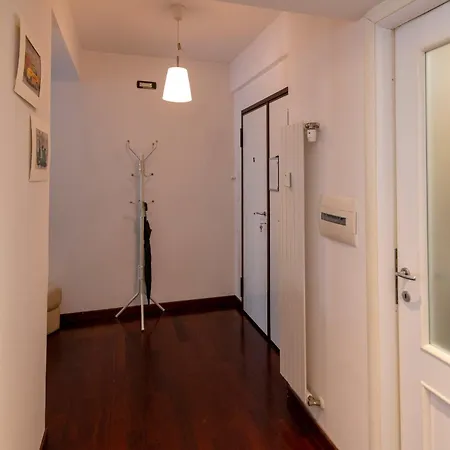 Marconi 2833 Nyaraló Róma